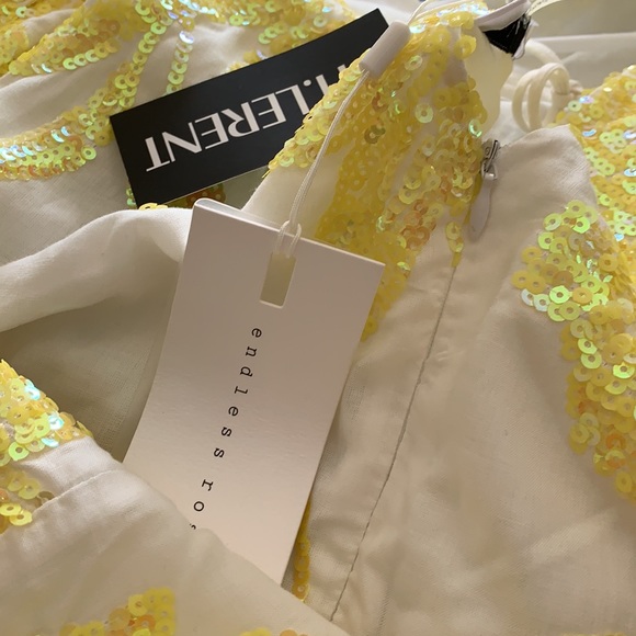 Endless Rose Linen & Sequence Mini Dress Size Small New With Tags - Picture 3 of 3